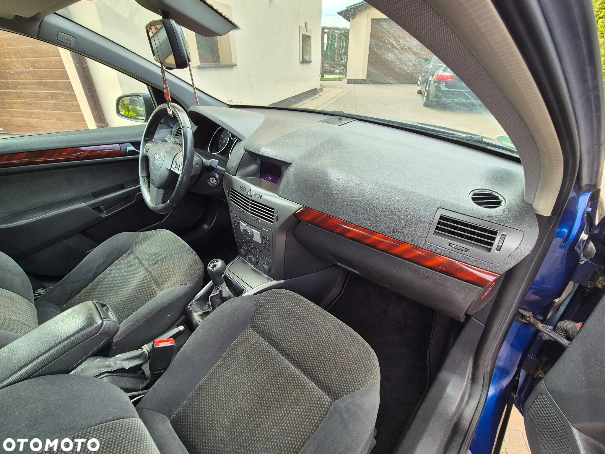 Opel Astra 1.8 Edition Plus - 24