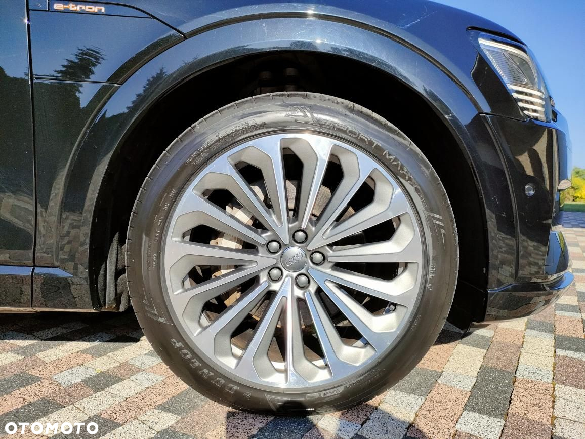 Audi e-tron 55 Quattro S Line - 17