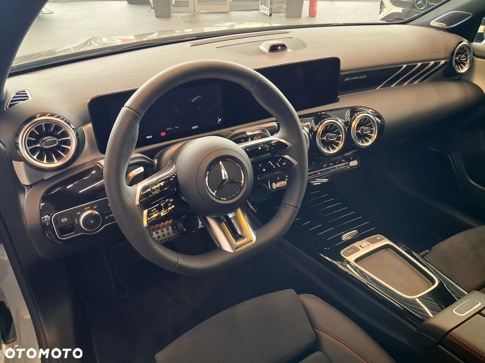 Mercedes-Benz Klasa A 45 S AMG 4-Matic 8G-DCT - 11