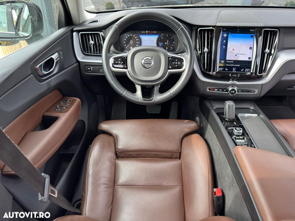 Volvo XC 60 B4 D AWD Geartronic Momentum Pro - 7