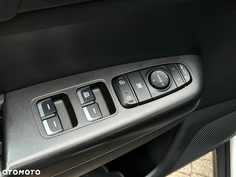 Kia Sportage 1.6 CRDI 2WD SPIRIT - 13
