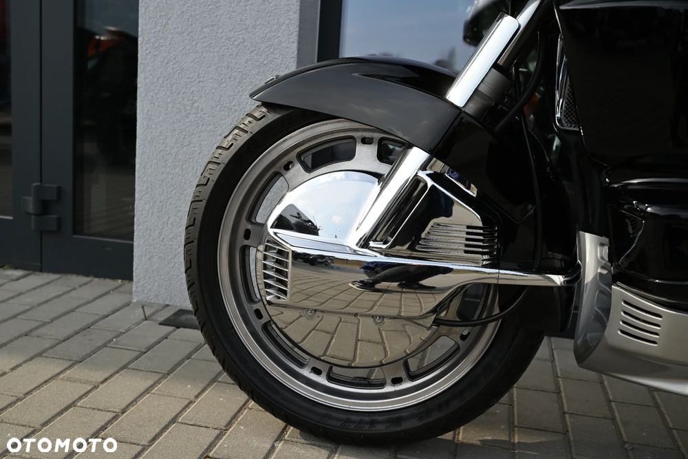 Honda GL - 26