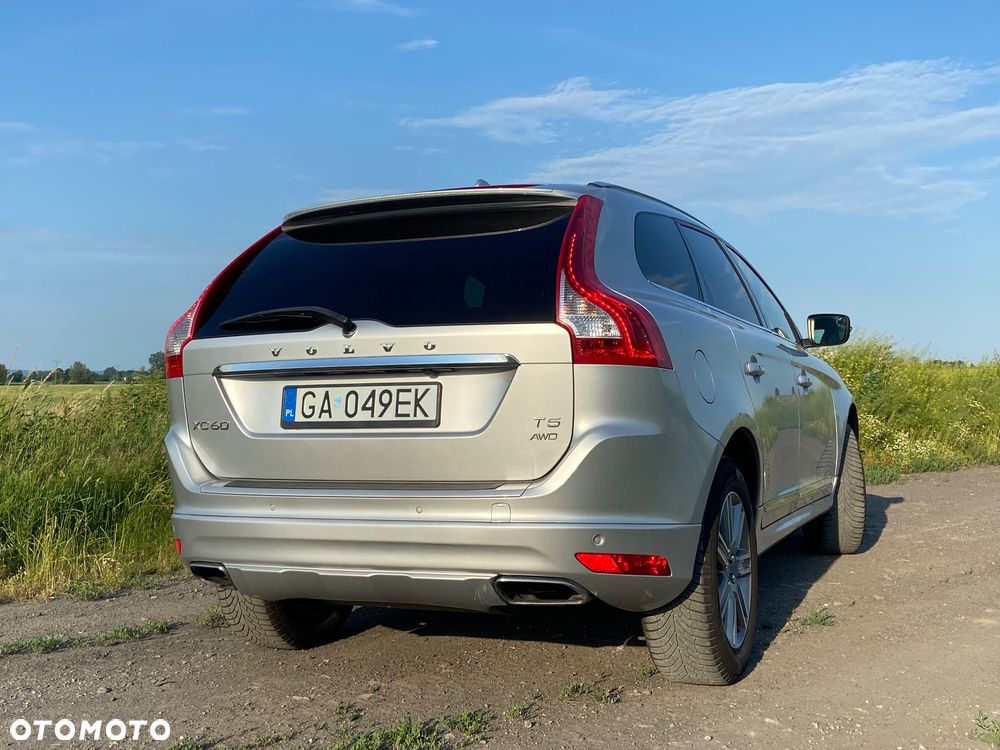 Volvo XC 60 T5 AWD Inscription - 7