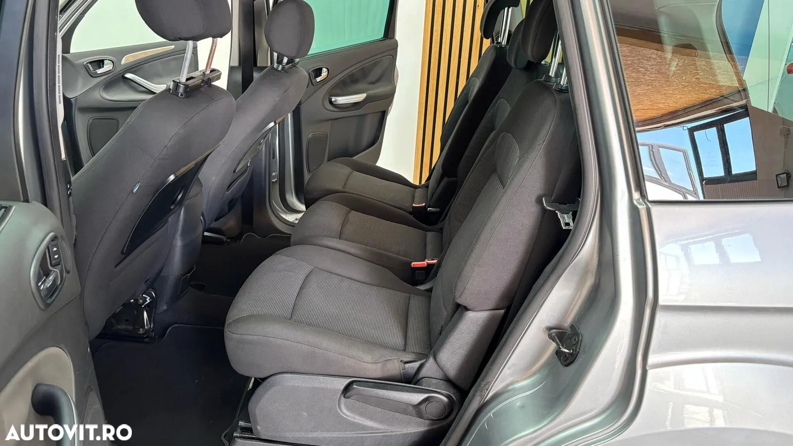 Ford S-Max 2.0 TDCi Trend - 8