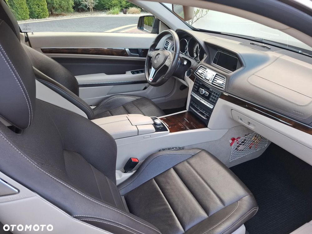 Mercedes-Benz Klasa E 250 - 6