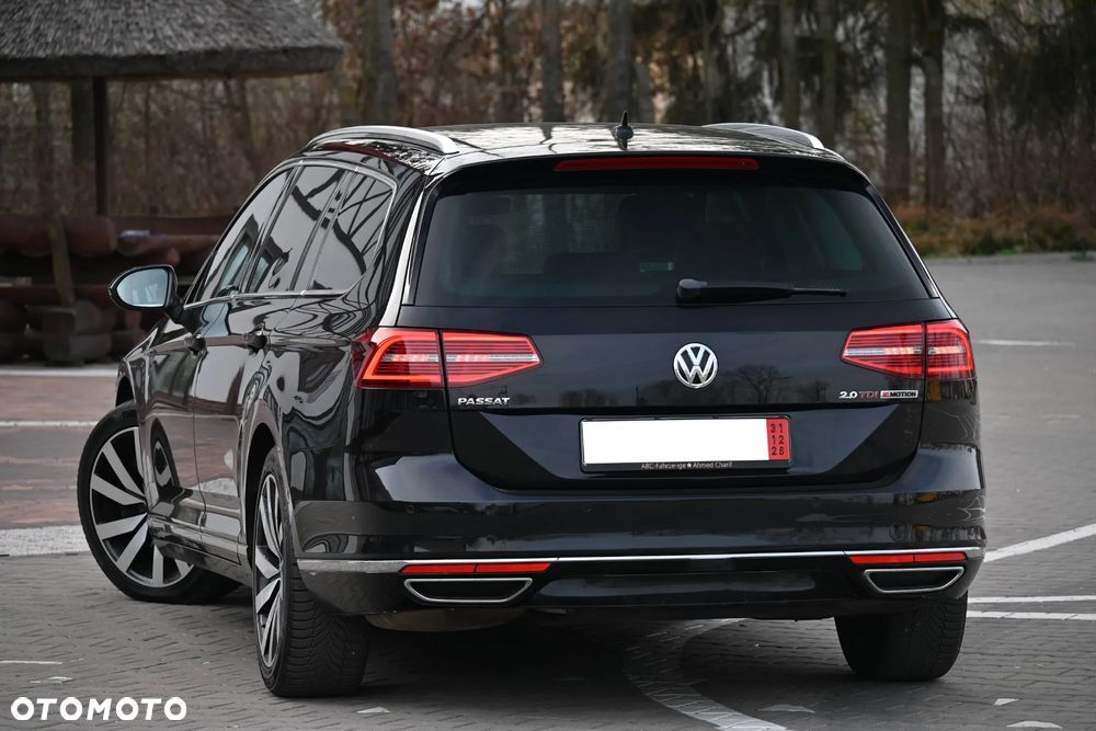 Volkswagen Passat 2.0 TDI SCR (BlueMotion Tech) 4Motion D Highline - 13
