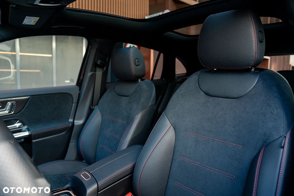 Mercedes-Benz GLA 200 mHEV AMG Line 7G-DCT - 30