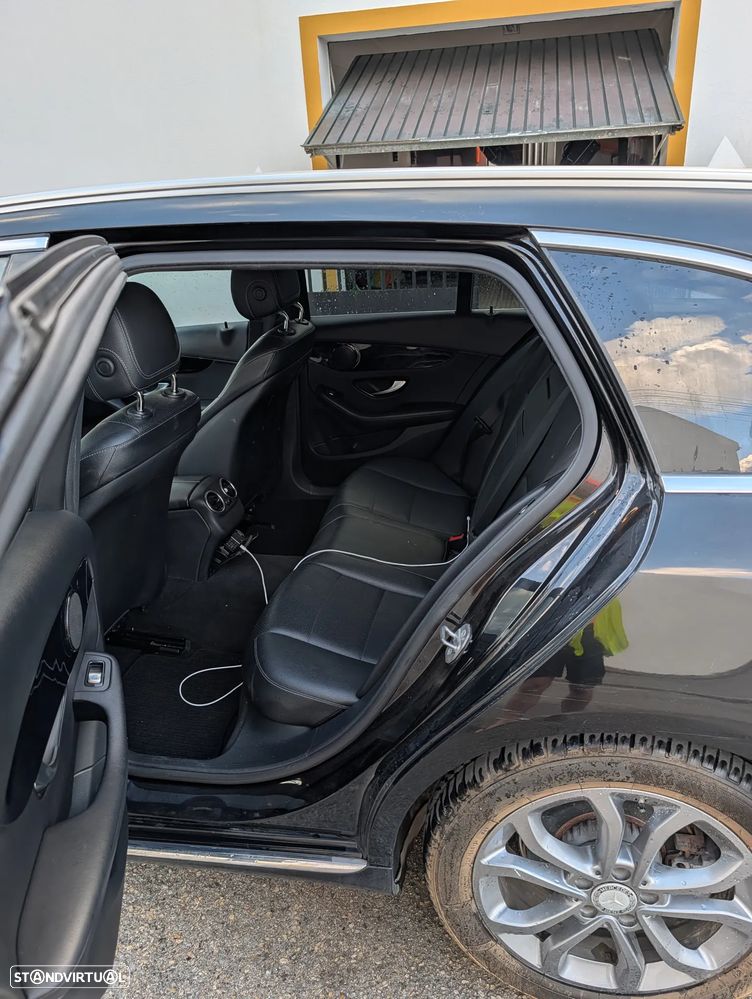 Mercedes-Benz C 200 d - 12