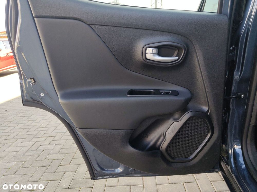 Jeep Renegade 1.5 T4 mHEV Limited FWD S&S DCT - 25