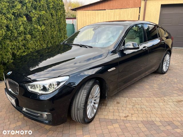 BMW Seria 5 530d xDrive - 26