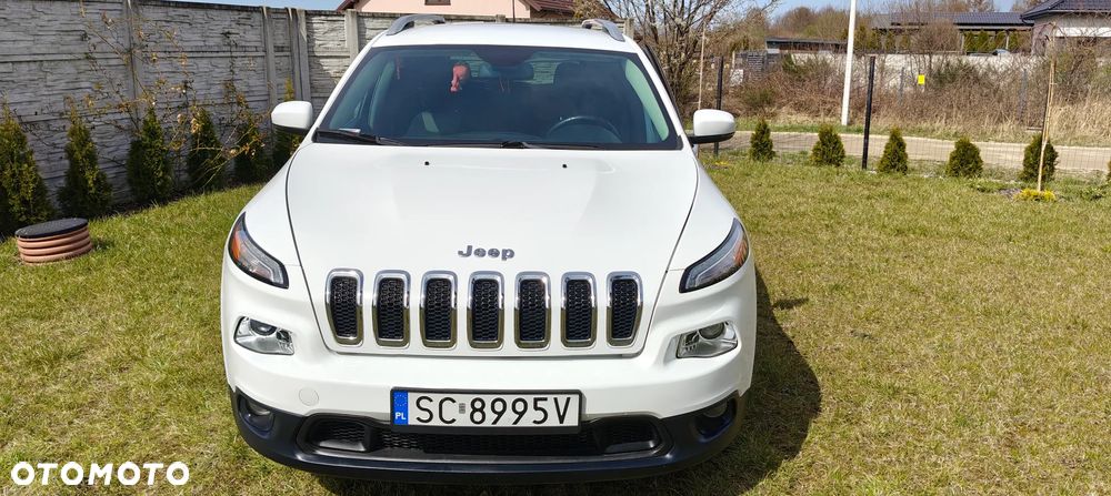 Jeep Cherokee - 1