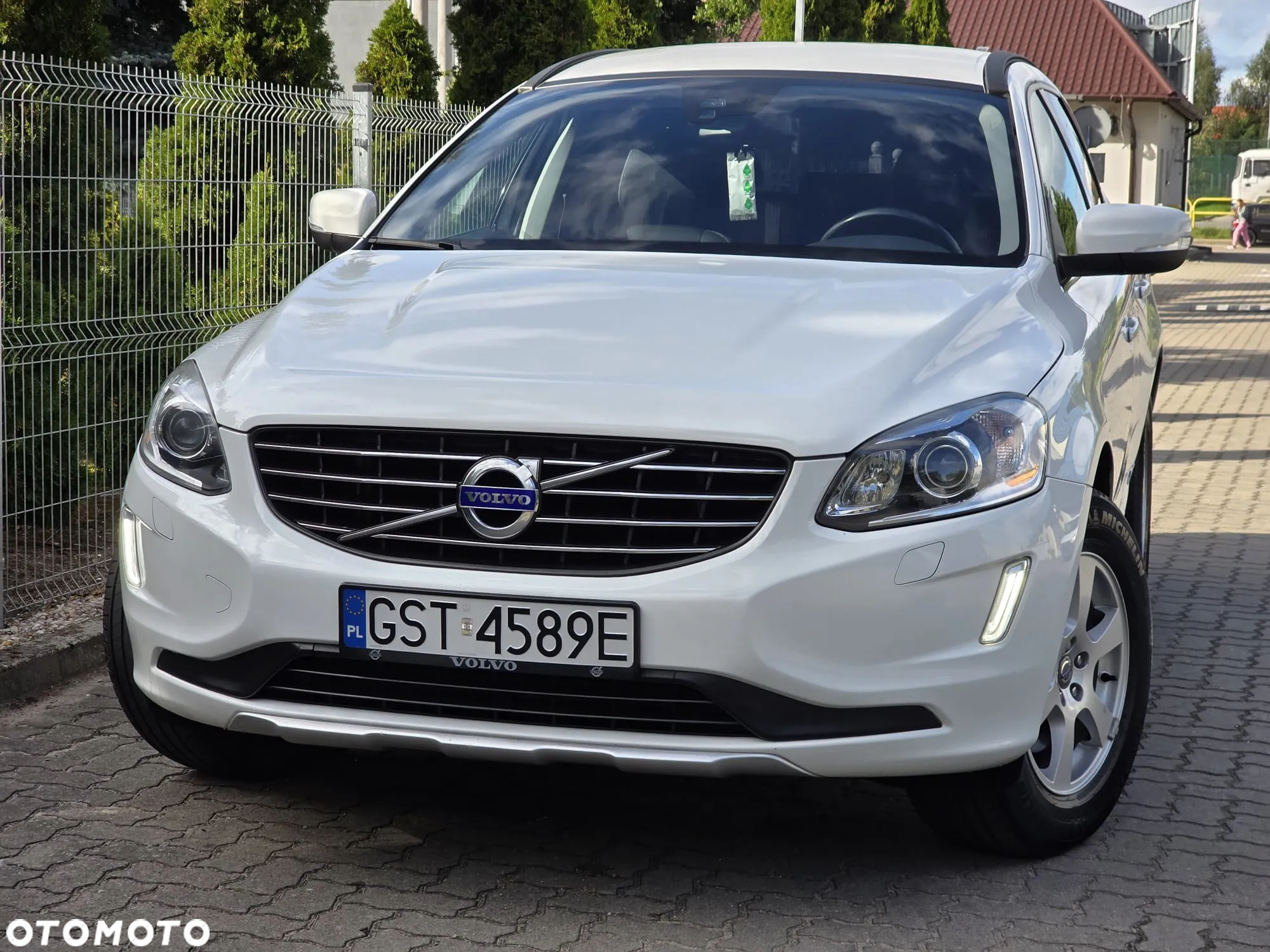 Volvo XC 60 D4 Momentum - 3