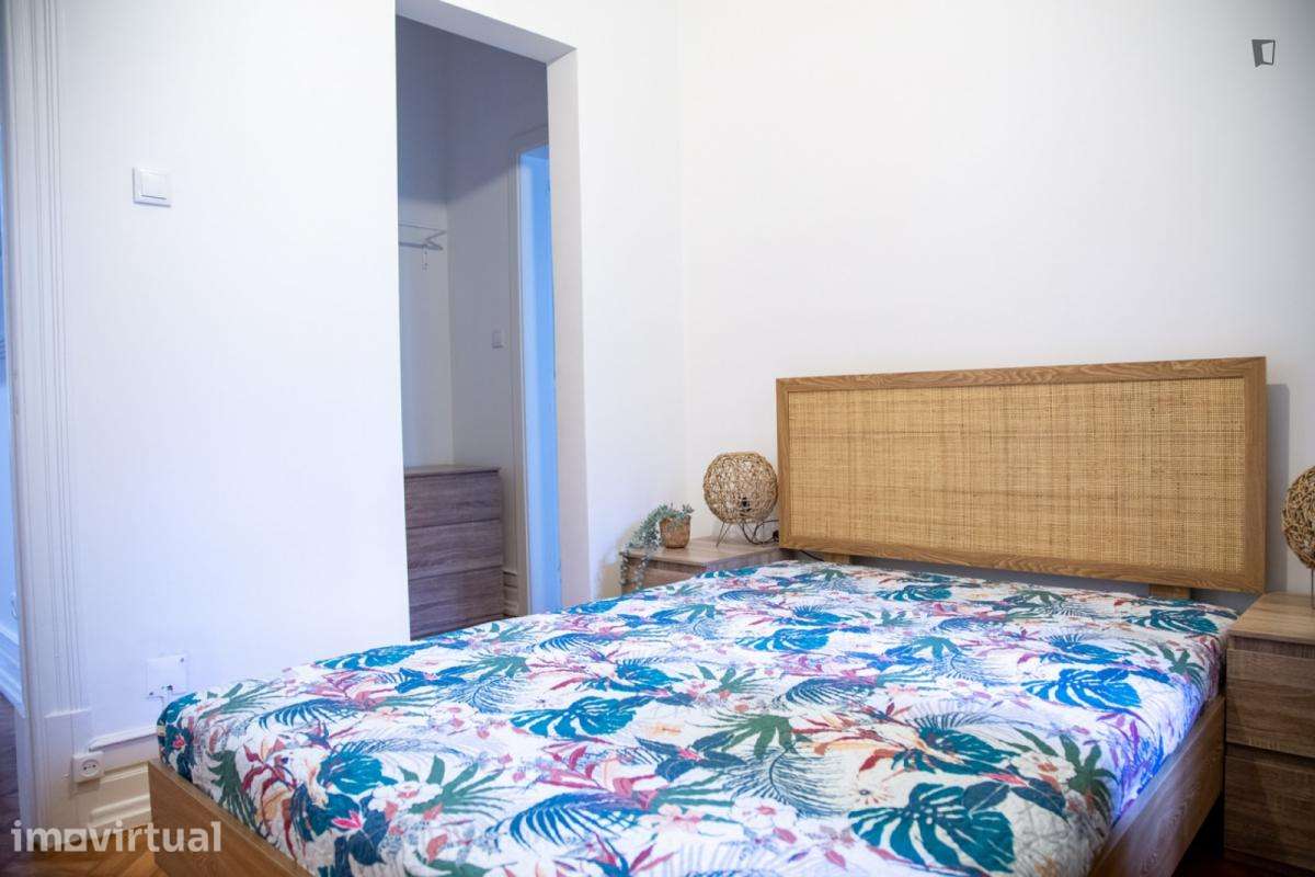 Quarto - localizado em Marquês de Pombal Lisbon - Grande imagem: 2/30