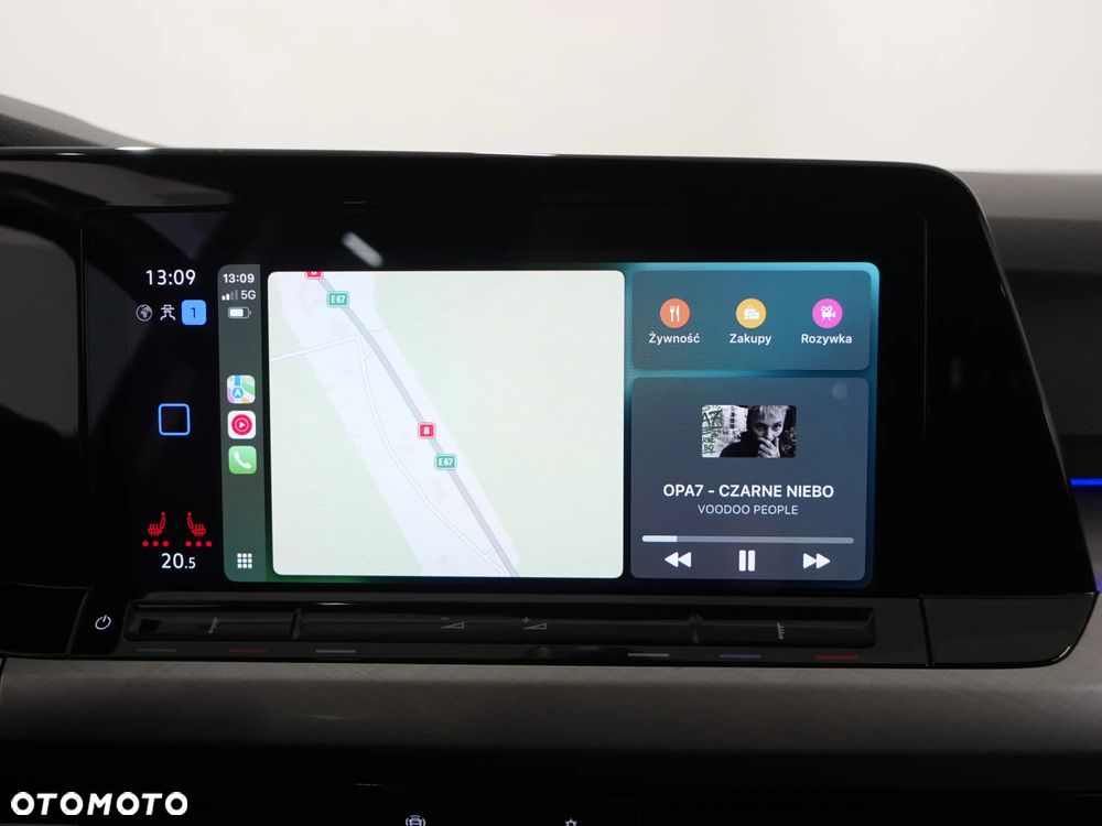 Volkswagen Golf 2.0 TDI SCR Life - 29