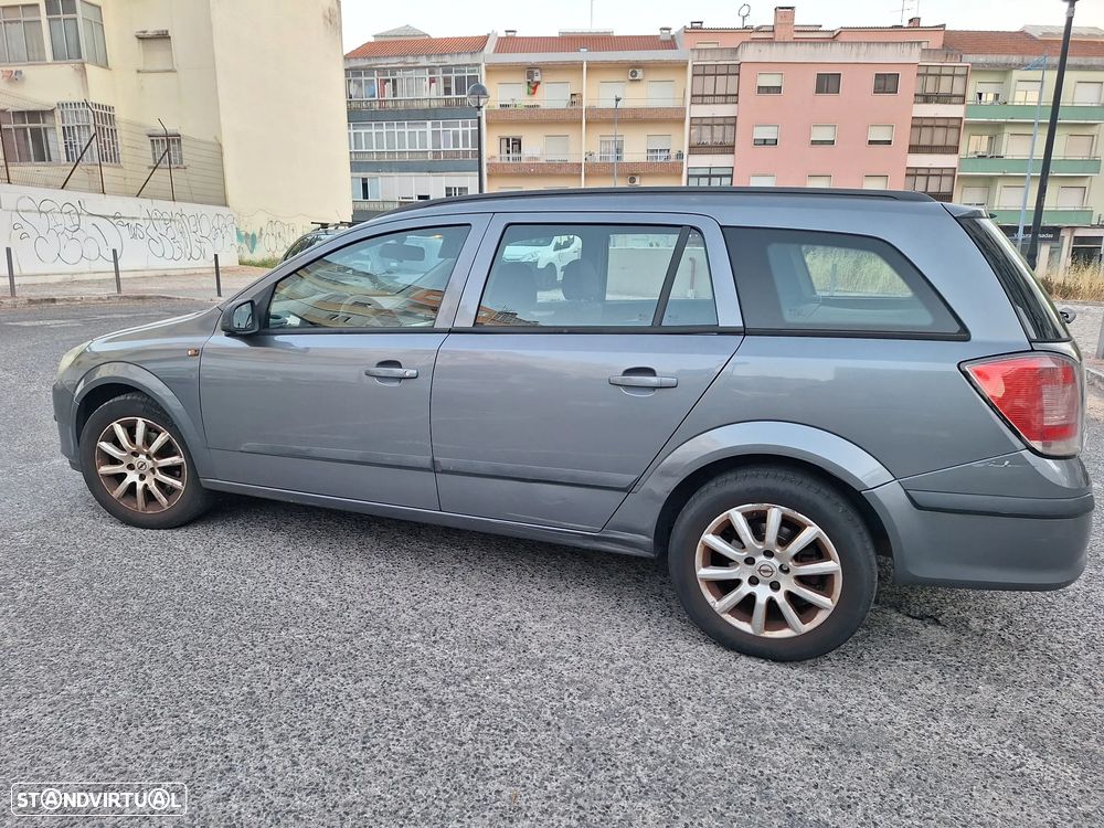 Opel Astra 1.4 Enjoy - 4