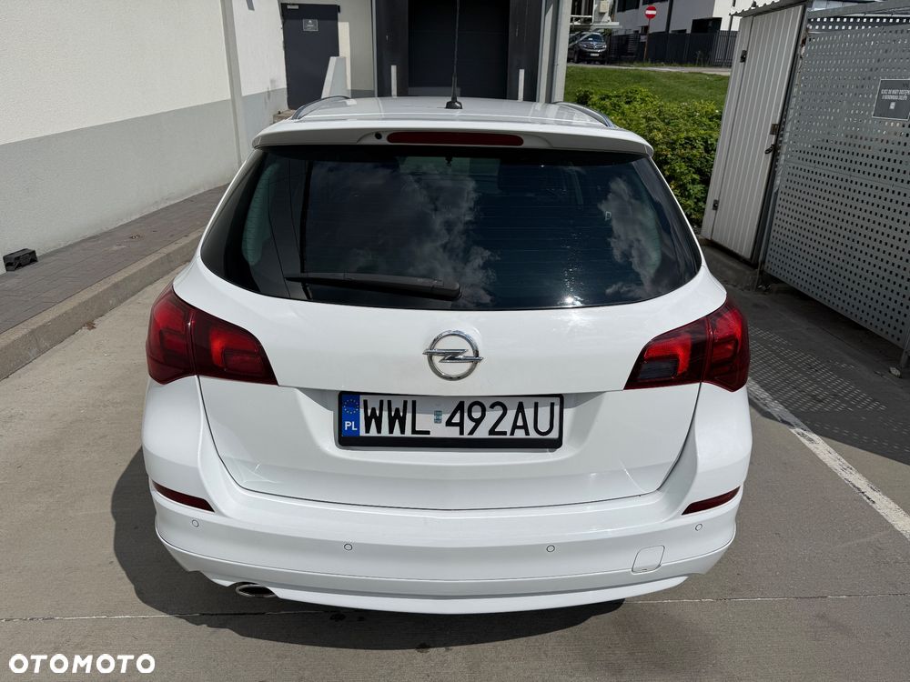 Opel Astra 1.4 T Cosmo - 31