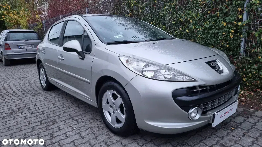 Peugeot 207 1.4 16V Trendy - 17