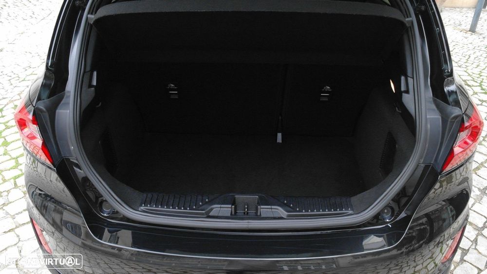 Ford Fiesta 1.0 EcoBoost ST-Line - 13