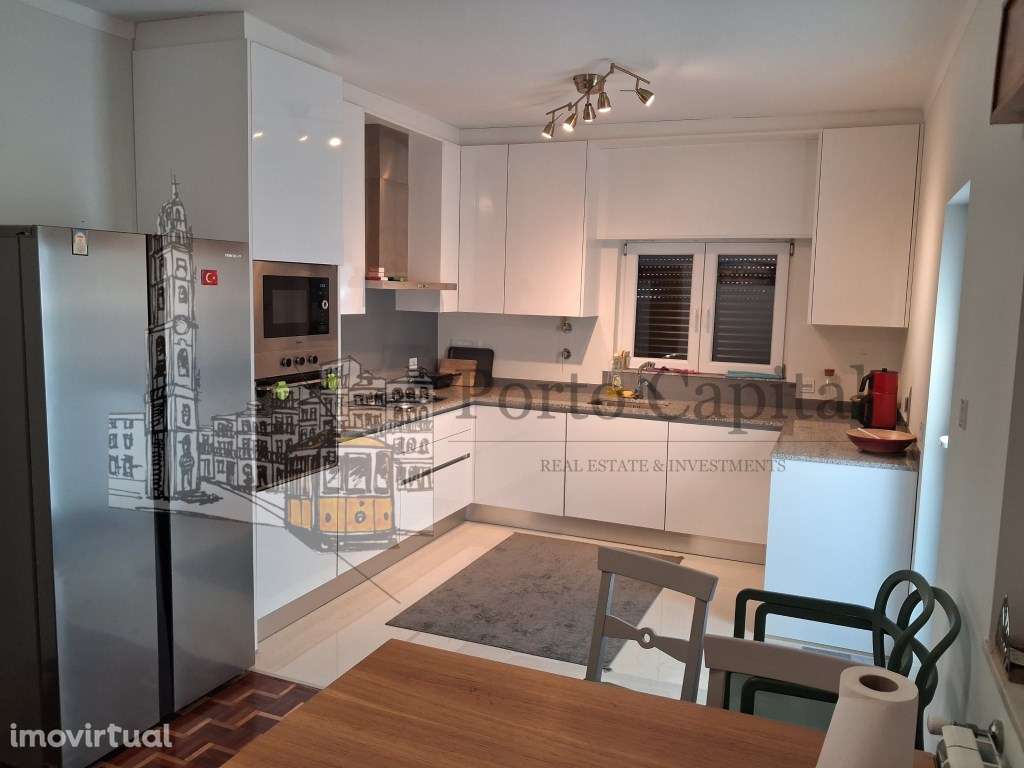 Vende -se Moradia T4 em Braga - Grande imagem: 3/33