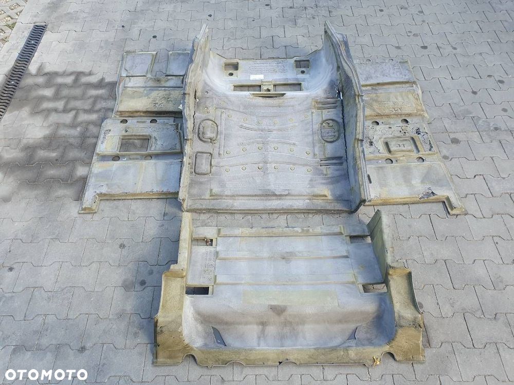 DYWANY WYKŁADZINA KOMPLET WNĘTRZE DAF XF 106 LIFT EUROPA 2021 - 8