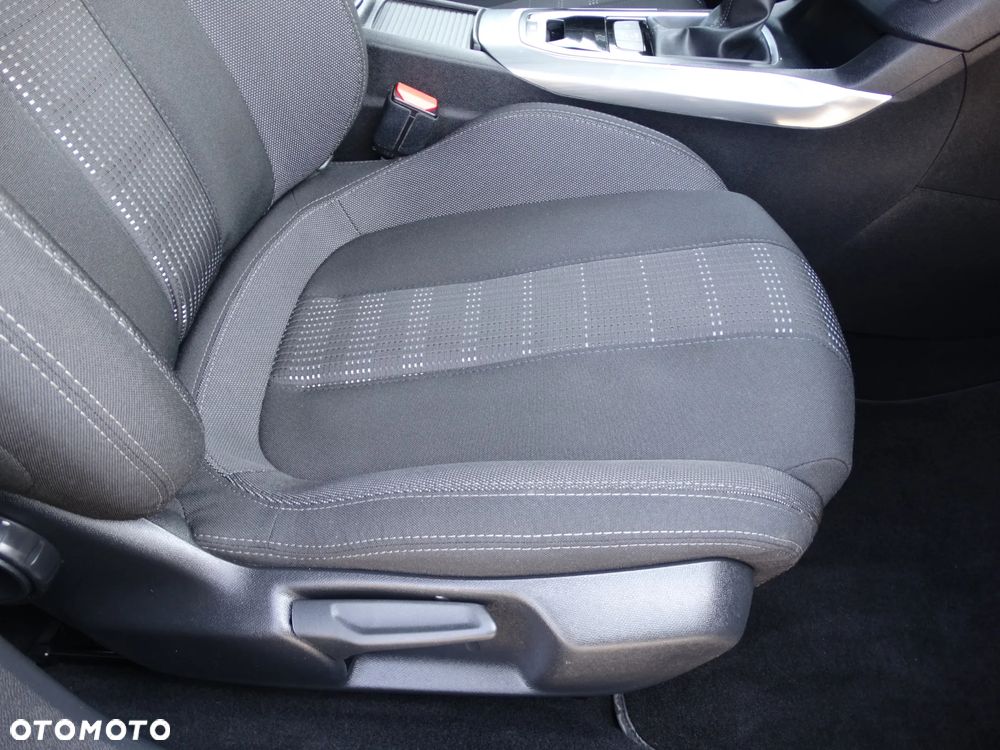 Peugeot 308 BlueHDi FAP 120 EAT6 Stop & Start Allure - 29