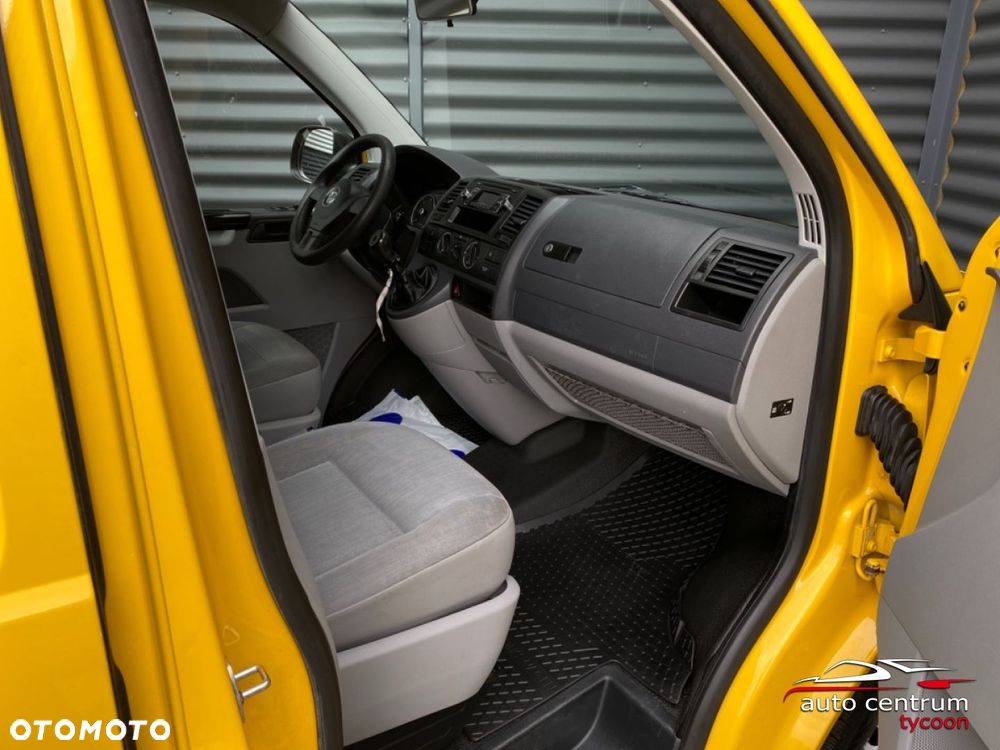 Volkswagen Transporter T5 Lift - 19