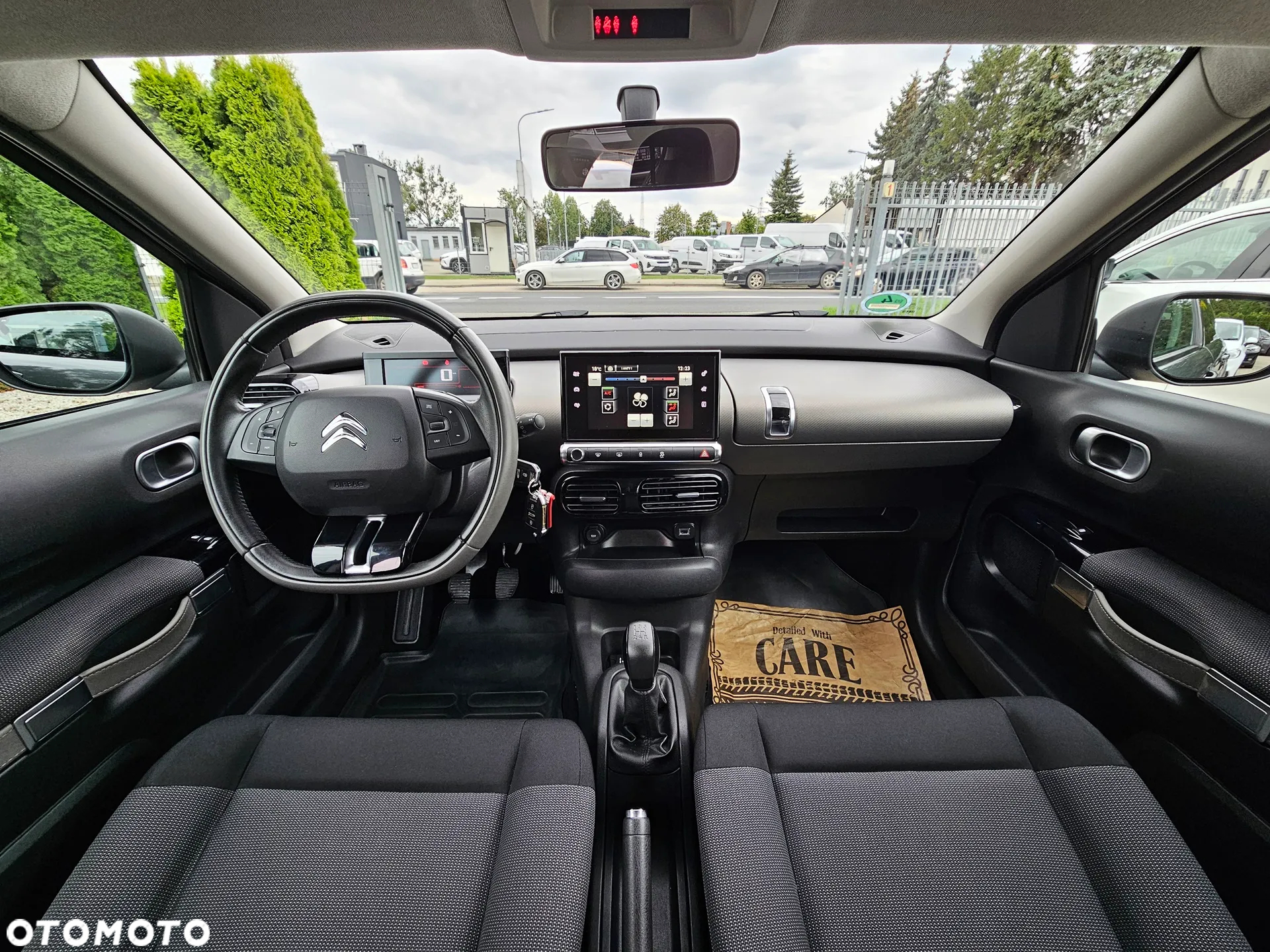 Citroën C4 Cactus 1.2 PureTech Live S&S - 18