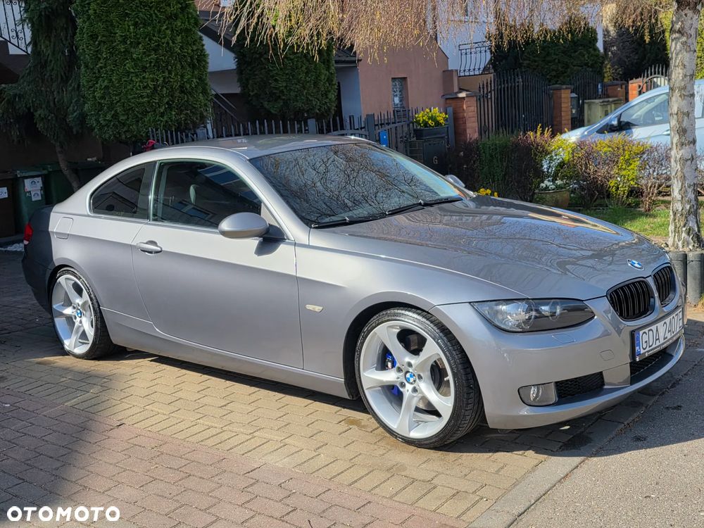BMW Seria 3 335i M Sport Edition - 2