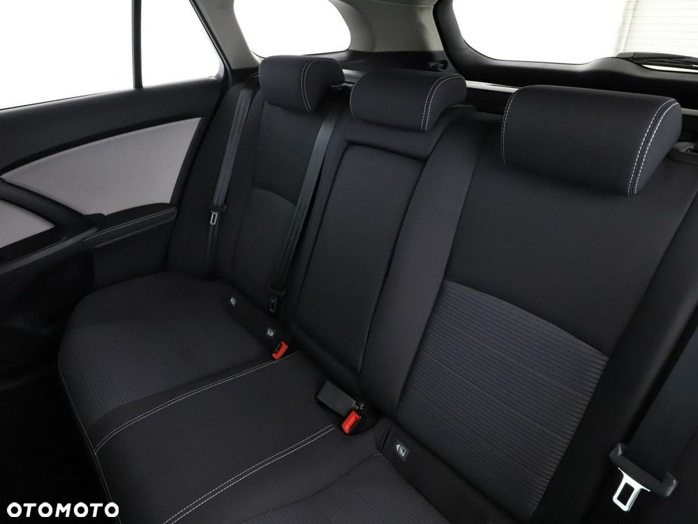 Toyota Avensis 1.8 Business Edition MS - 18