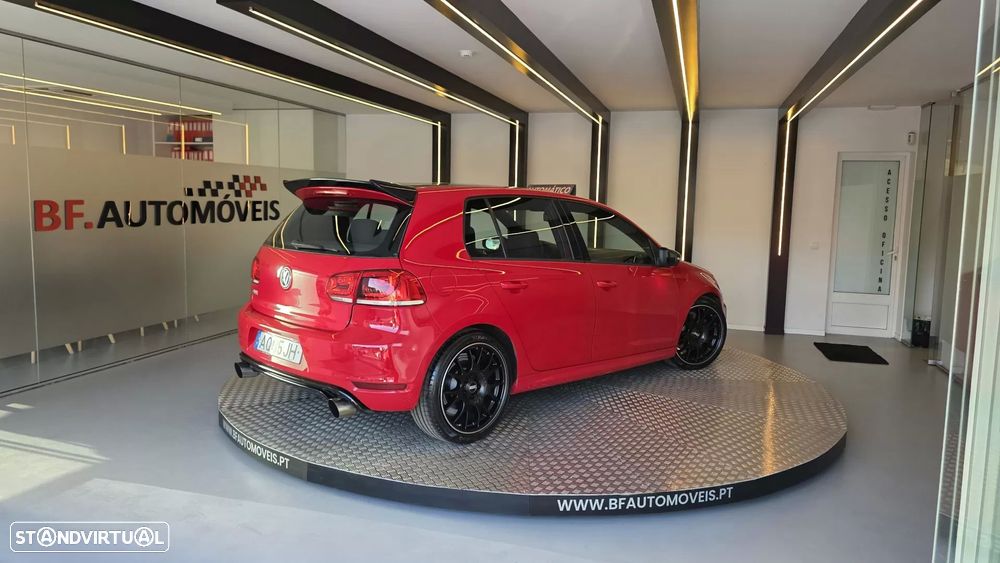 VW Golf 2.0 TSi GTI DSG - 4