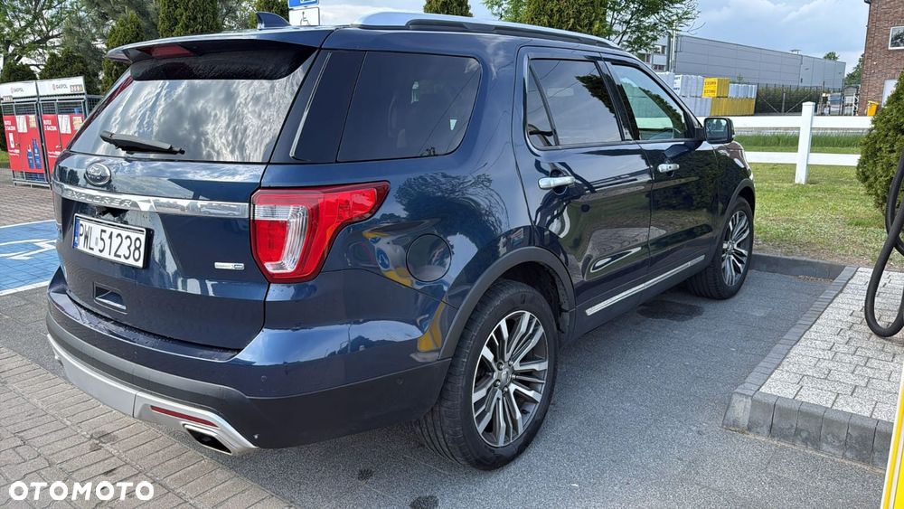 Ford Explorer - 3