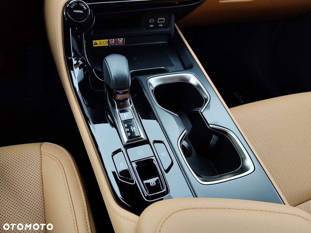 Lexus NX 350h Prestige 2WD - 20