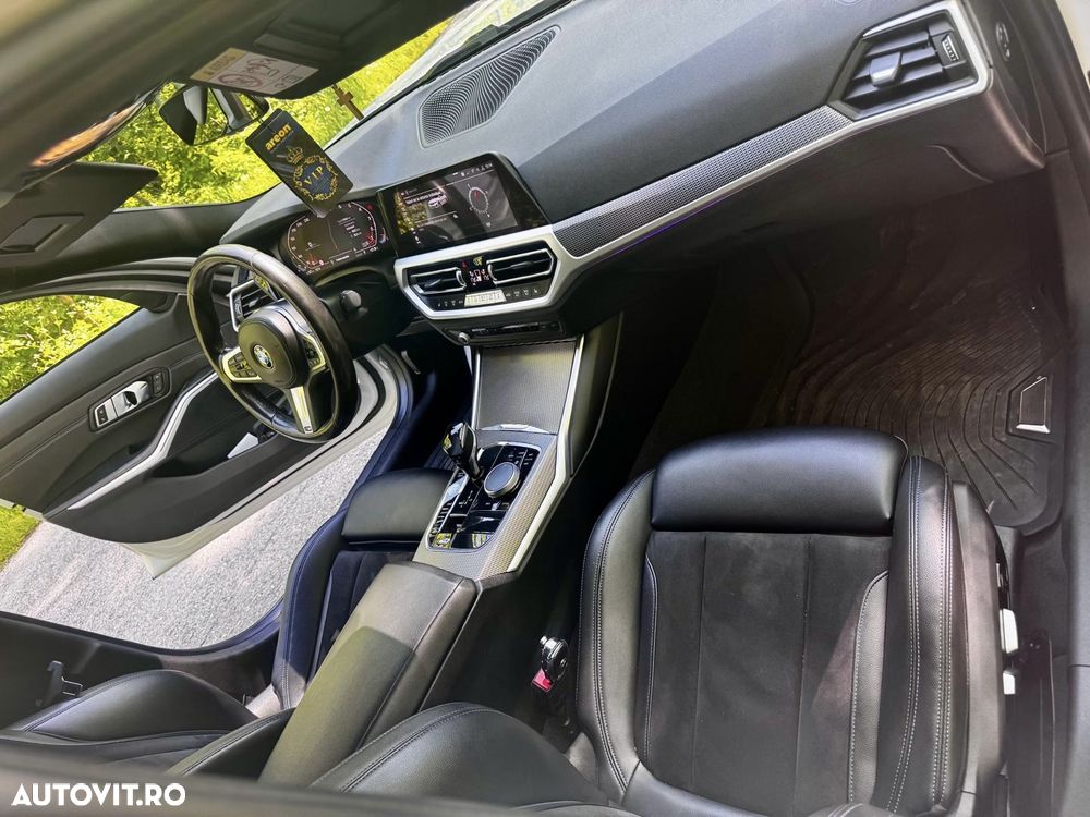 BMW Seria 3 320i xDrive AT - 10