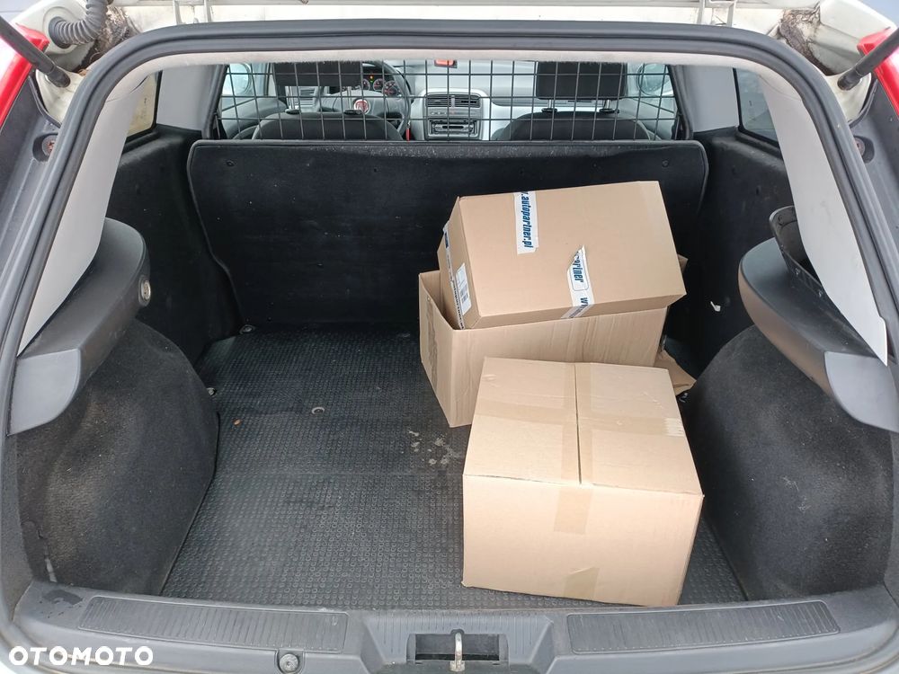 Fiat Punto Van - 16