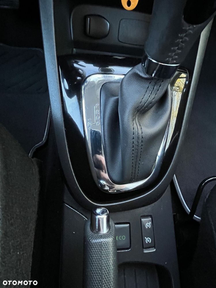 Renault Captur - 21