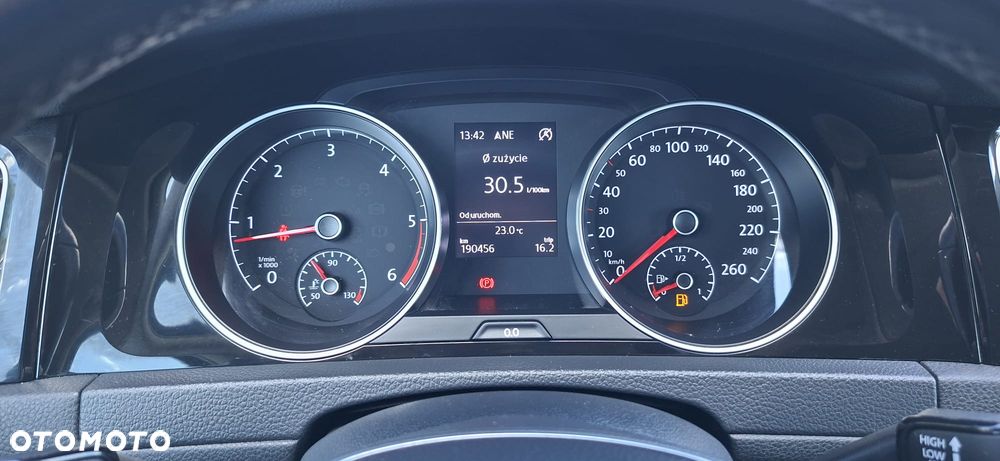 Volkswagen Golf 1.6 TDI SCR Join - 18