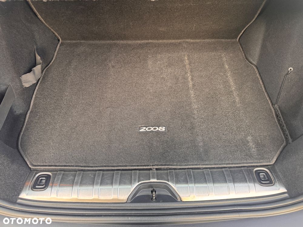 Peugeot 2008 e-HDi FAP 115 STOP & START Allure - 38