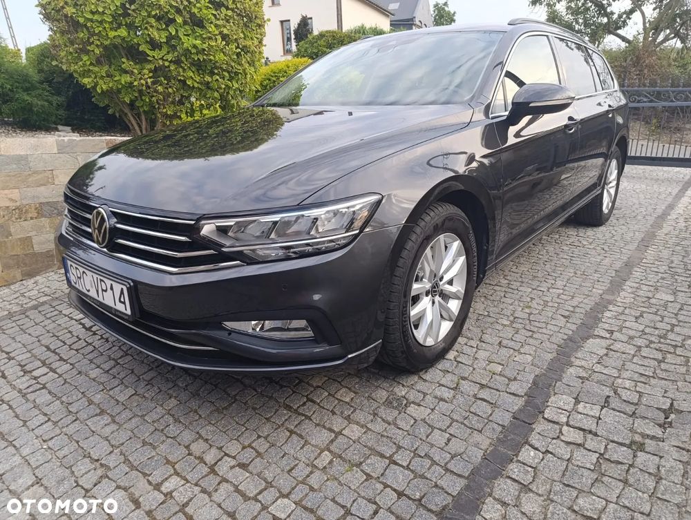 Volkswagen Passat 2.0 TDI SCR DSG Comfortline - 11