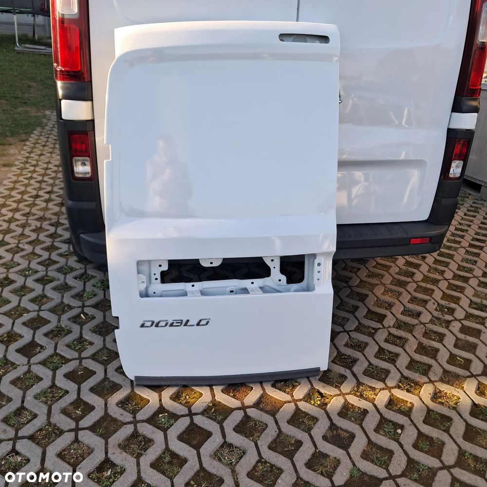 Fiat Doblo Opel Combo drzwi białe lewe tył 249 skrzydełka igła - 4