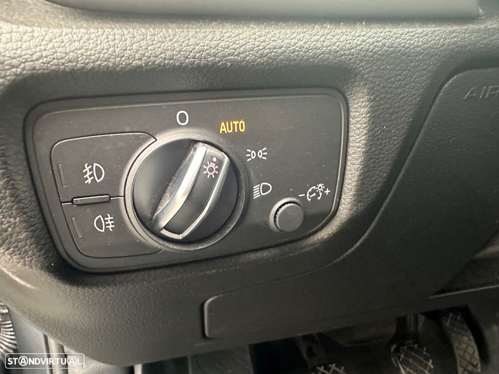 Audi A3 Sportback 1.6 TDI ultra Attraction - 18