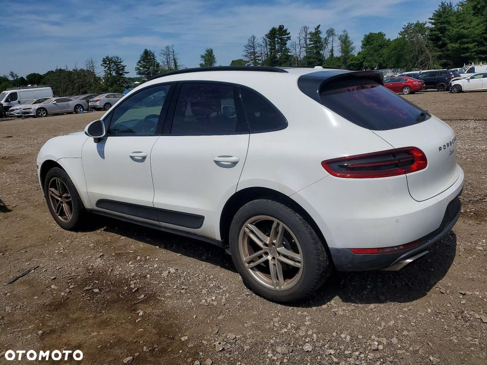 Porsche Macan - 2