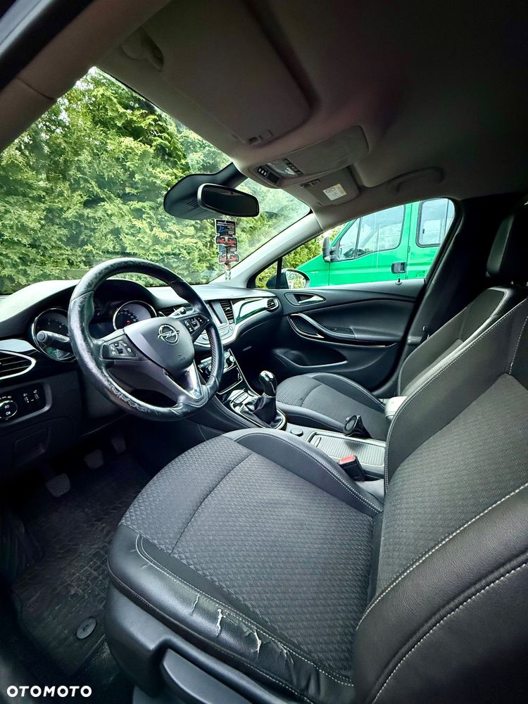 Opel Astra 1.6 CDTI Cosmo - 19