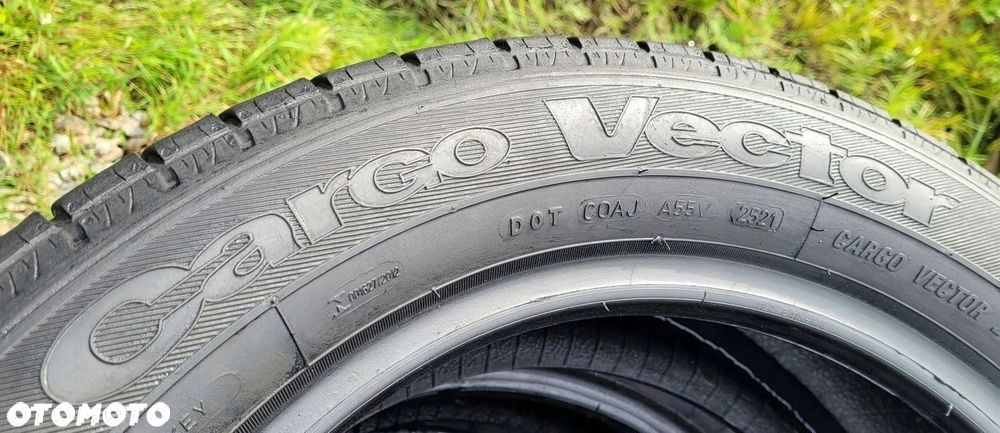 4x Goodyear Cargo Vector 2 225/55R17C 104/102H Z439A - 13