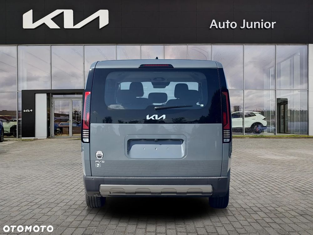 Kia PV5 - 4