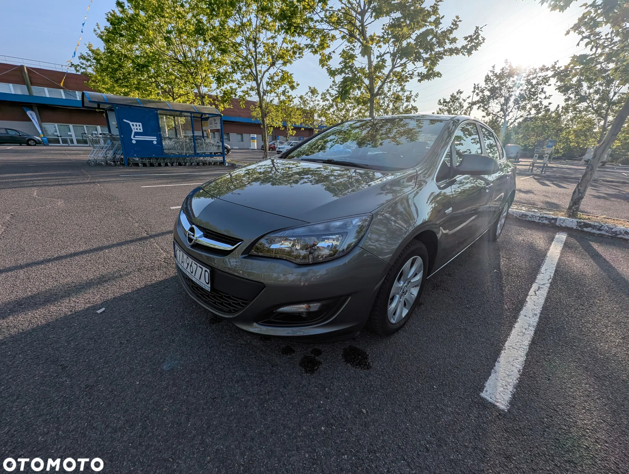 Opel Astra IV 1.4 T Active EU6 - 10