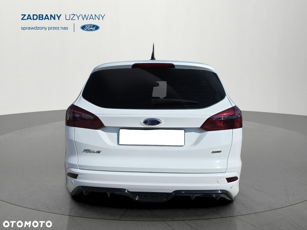 Ford Focus - 9