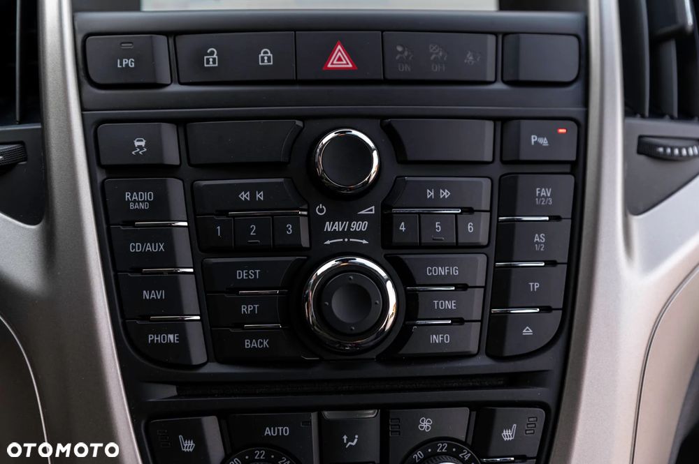 Opel Astra 1.4 Turbo - 34