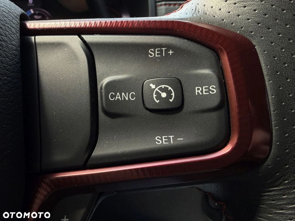 RAM 1500 5.7 Crew Cab Rebel - 31