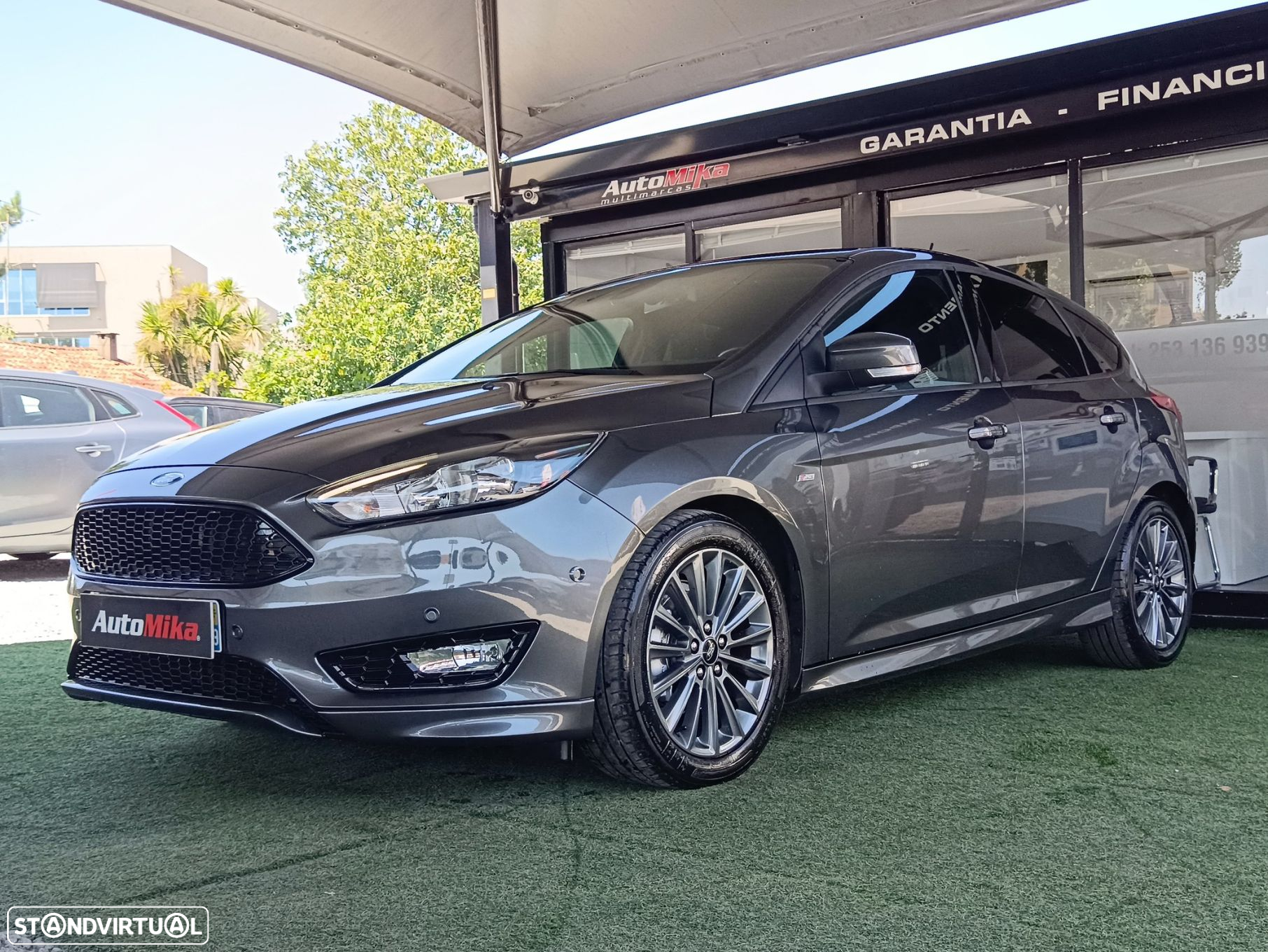 Ford Focus 1.5 TDCi ST-Line - 12