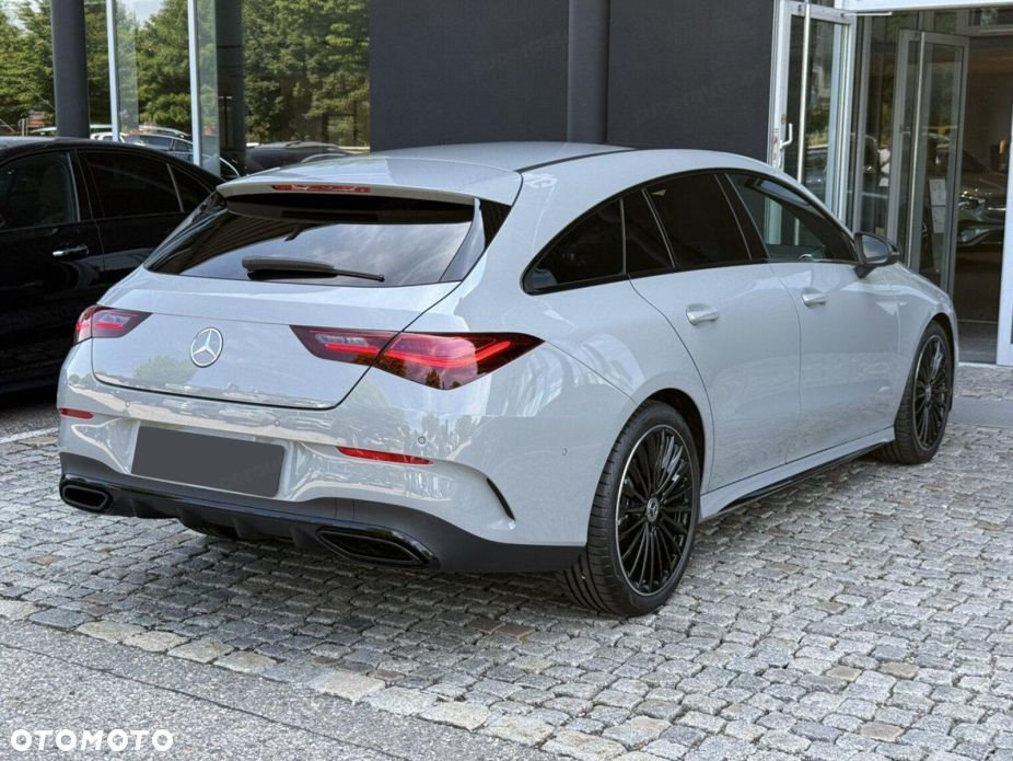 Mercedes-Benz CLA 250 4-Matic AMG Line 7G-DCT - 7